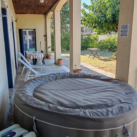 Le Grand Pin Hébergement de vacances Quissac (Gard)